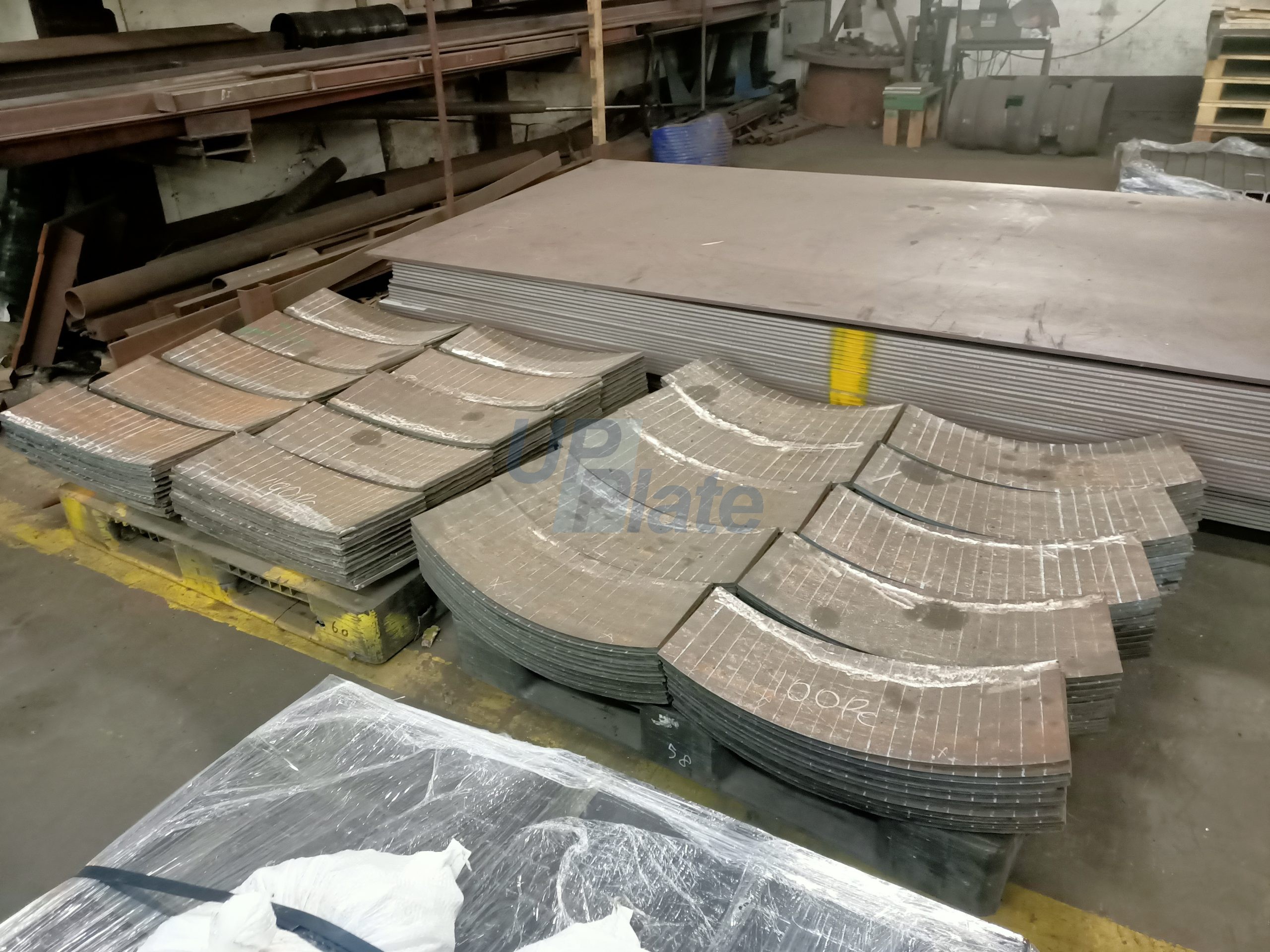 耐磨鋼板(R605X207X12MM)